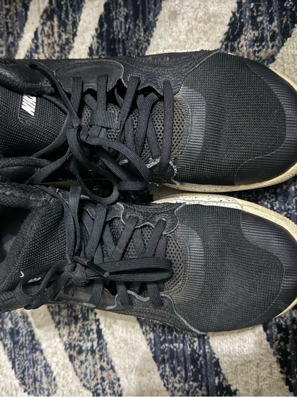 Nike Men’s Black Athletic Trainers with Cream Soles